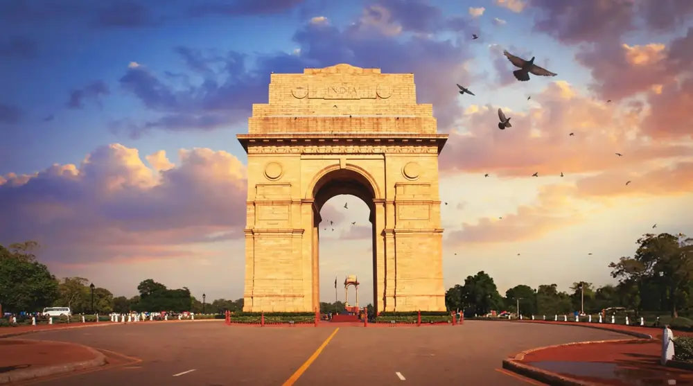 India Gate in New Delhi—representing India’s established medical tourism infrastructure for stem cell therapy