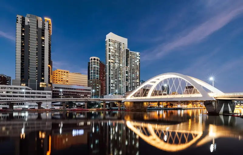 Manila skyline with bridge at sunset—representing the Philippines’ rise as a Southeast Asian hub for stem cell therapy